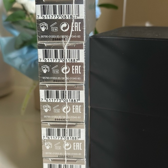 NEW 5xLa Prairie SKIN CAVIAR LIQUID LIFT LIFTING AND FIRMING SERUM 5ML - Picture 7 of 7